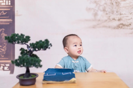 荣成怀孕为啥肚子会长毛